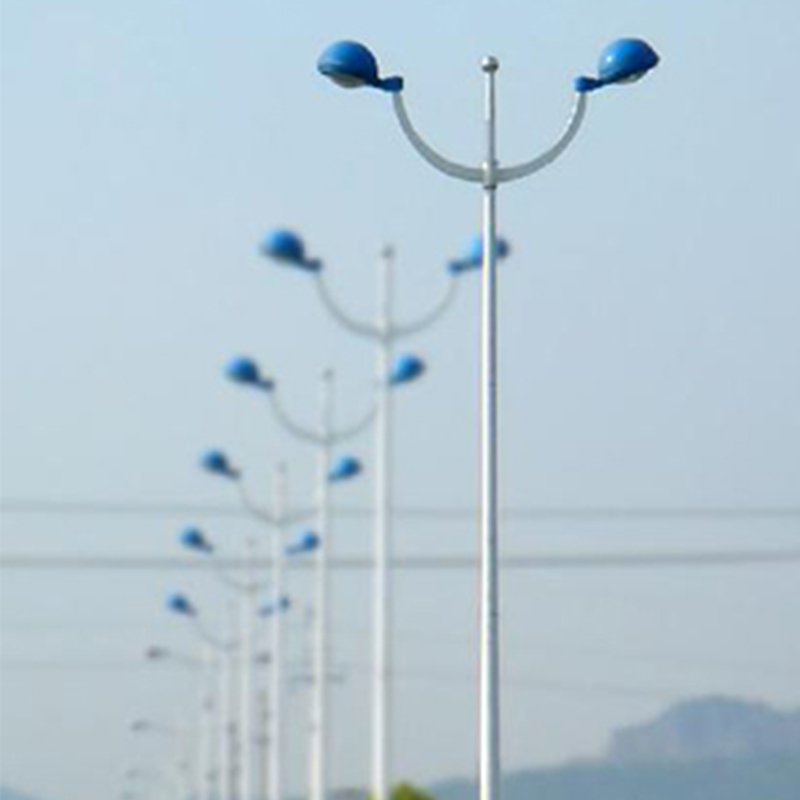 Cột đèn mạ kẽm nhúng nóng